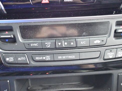 Used 2023 Honda Ridgeline Black Edition image 31