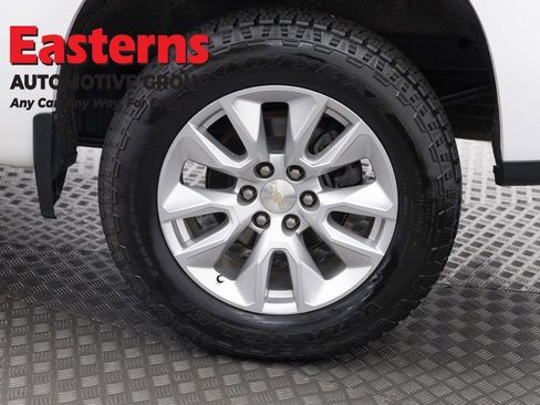 Used 2021 Chevrolet Silverado 1500 Custom w/ LPO, Dark Essentials Package AWD/4WD image 34