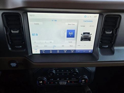 Used 2024 Ford Bronco Outer Banks image 13