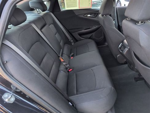 Used 2023 Chevrolet Malibu LT image 31