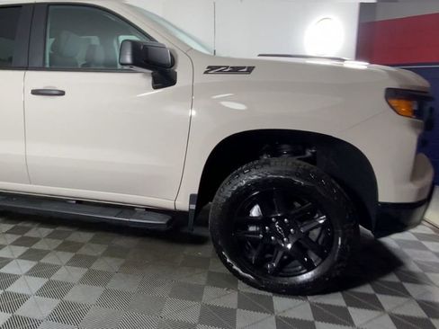 New 2026 Chevrolet Silverado 1500 Custom Trail Boss w/ LPO, Dark Essentials Package image 3