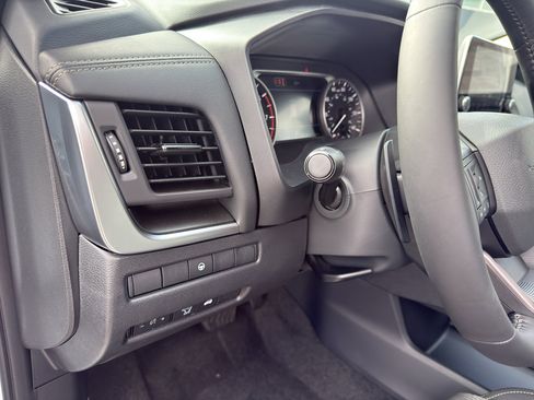 New 2026 Nissan Rogue SV image 14