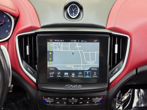 Used 2018 Maserati Ghibli S GranSport image 14