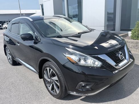 Used 2017 Nissan Murano Platinum w/ Platinum Technology Package FWD image 3