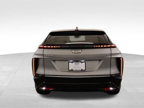 New 2026 Cadillac Lyriq Luxury image 3