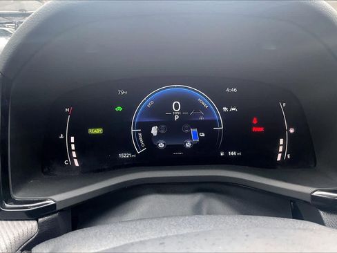 Used 2025 Toyota Camry SE w/ Convenience Package FWD image 26