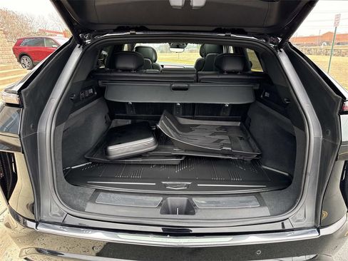Used 2024 Cadillac Lyriq Luxury w/ LPO, Floor Liner Package image 14