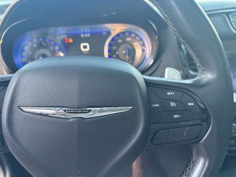 Used 2017 Chrysler 300 S image 13