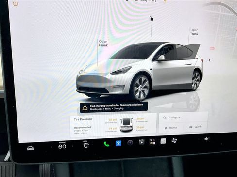 Used 2022 Tesla Model Y Long Range AWD/4WD image 20