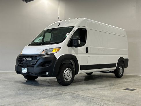New 2025 RAM ProMaster 2500 w/ Convenience Group image 2