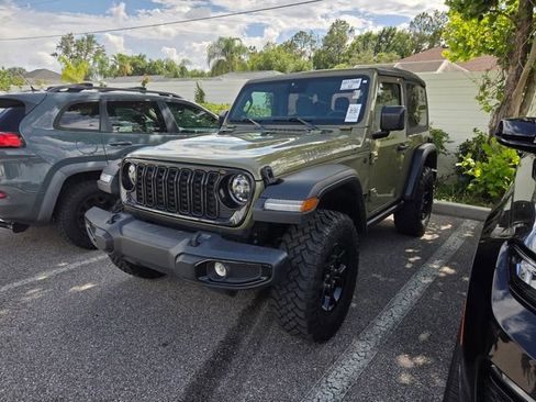 Used 2025 Jeep Wrangler Sport AWD/4WD image 3