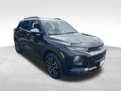 Used 2021 Chevrolet TrailBlazer ACTIV w/ Sun and Liftgate Package AWD/4WD image 8