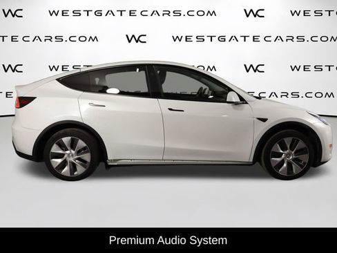 Used 2023 Tesla Model Y Long Range AWD/4WD image 5