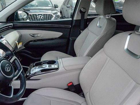 Certified 2024 Hyundai Tucson Limited image 19