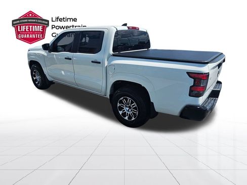 Used 2022 Nissan Frontier S w/ Technology Package RWD image 3