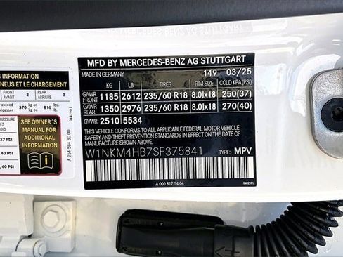 Used 2025 Mercedes-Benz GLC 300 300 image 22