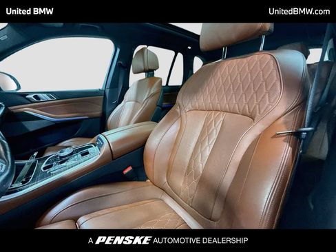 Used 2024 BMW X5 M60i AWD/4WD image 12