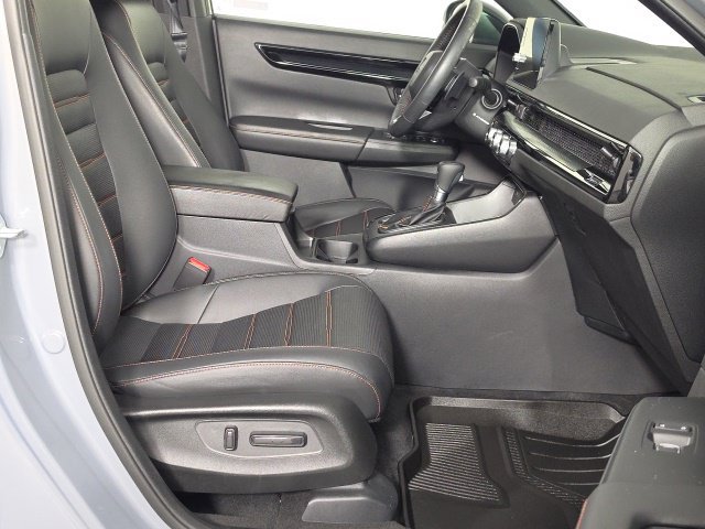 Used 2024 Honda CR-V Sport Touring image 33