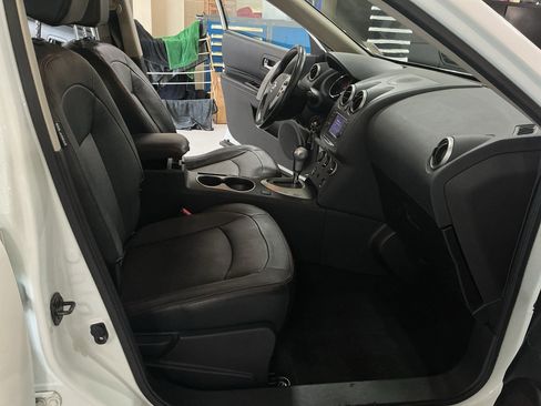 Used 2013 Nissan Rogue SL AWD/4WD image 14