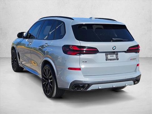 Used 2024 BMW X5 M60i image 8