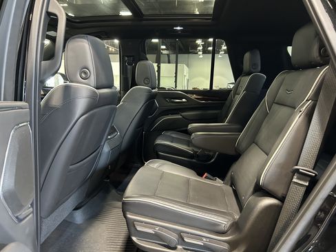 Used 2021 Cadillac Escalade Premium Luxury w/ Driver Assist Tech Package AWD/4WD image 13