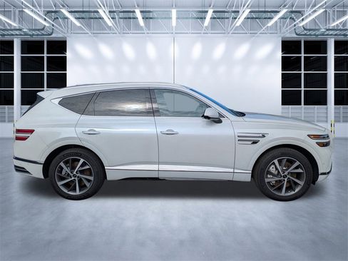 Used 2025 Genesis GV80 2.5T Advanced image 2