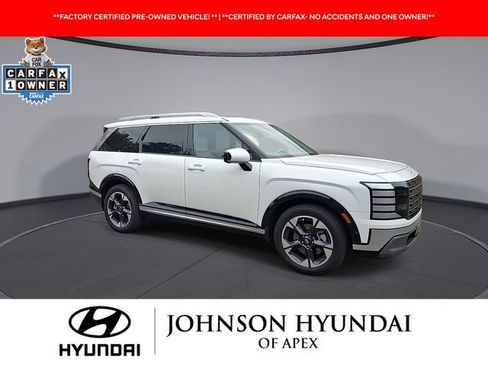 Certified 2026 Hyundai Palisade Limited AWD/4WD image 2