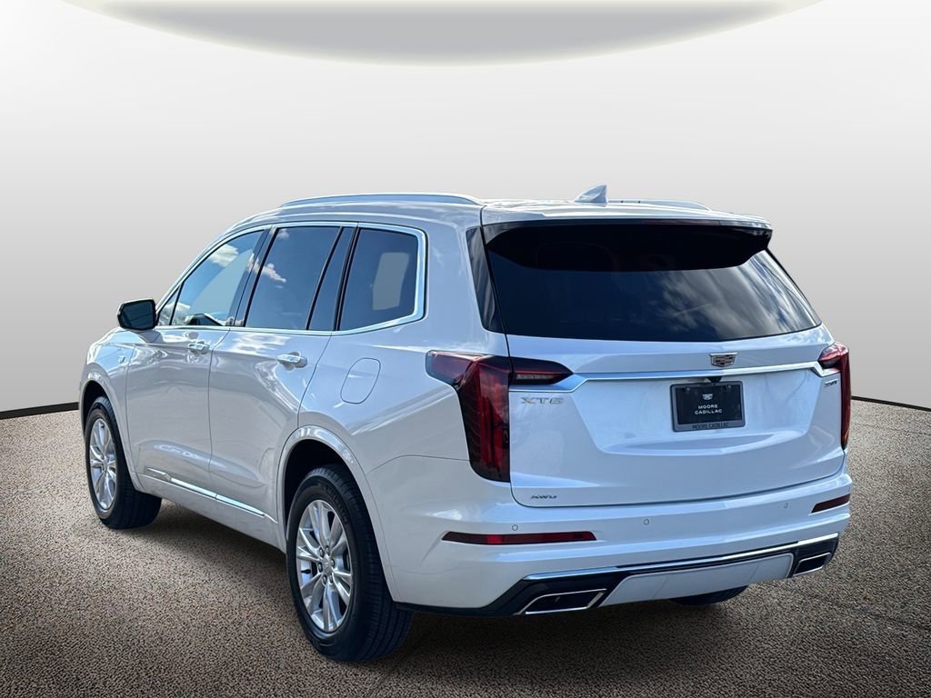 New 2025 Cadillac XT6 Luxury AWD/4WD image 4