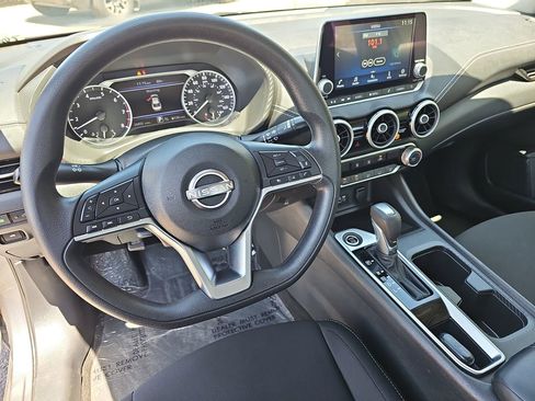 Certified 2024 Nissan Sentra SV FWD image 15