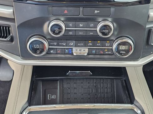Used 2022 Ford Expedition Max XLT RWD image 64