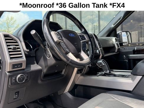 Used 2017 Ford F150 Platinum w/ Equipment Group 701A Luxury image 2