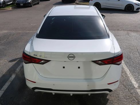 Used 2025 Nissan Sentra S FWD image 11