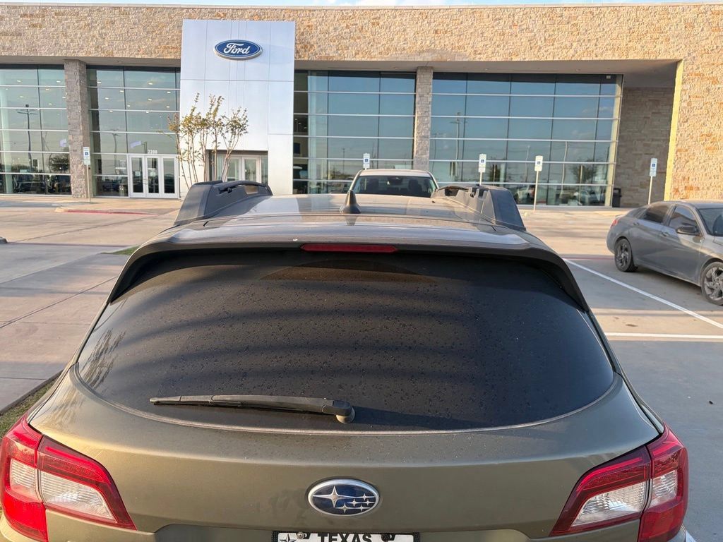 Used 2019 Subaru Outback 3.6R Limited w/ Popular Package #2 AWD/4WD image 7