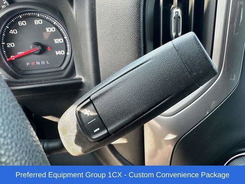 Used 2022 Chevrolet Silverado 1500 Custom image 9