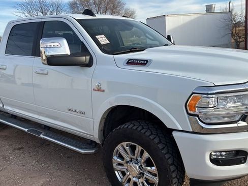 Used 2023 RAM 2500 Limited image 12