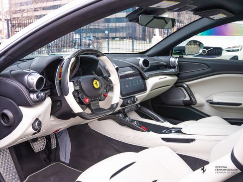 Certified 2020 Ferrari GTC4Lusso image 14