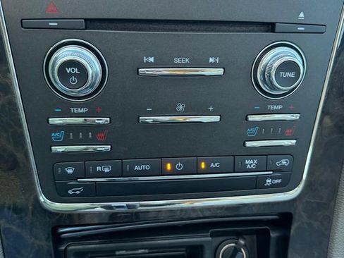 Used 2015 Lincoln Navigator L 2WD image 18