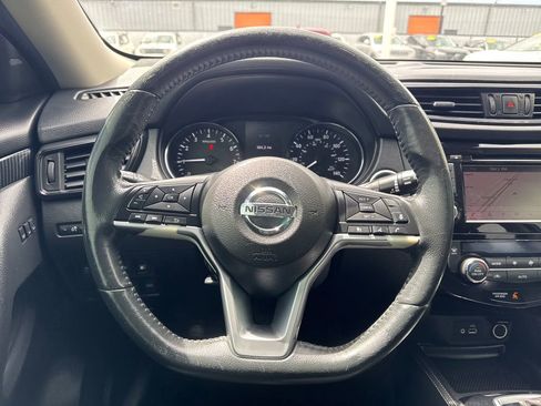 Used 2018 Nissan Rogue SL AWD/4WD image 14