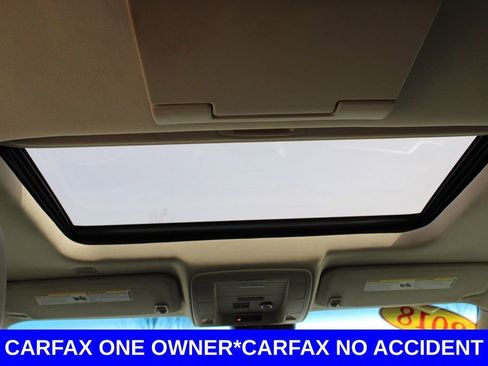 Used 2018 Chevrolet Suburban Premier image 32