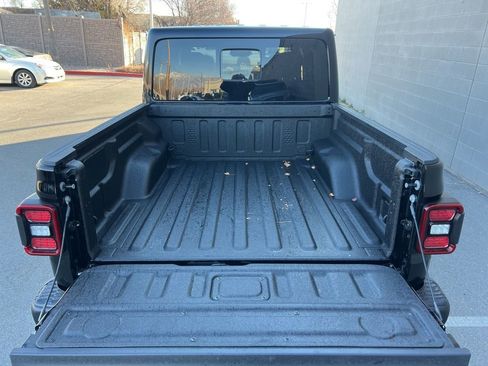 New 2026 Jeep Gladiator Rubicon image 25