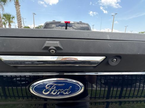 Used 2021 Ford F250 Lariat w/ Chrome Package AWD/4WD image 7