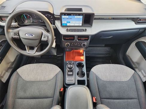 Used 2023 Ford Maverick XLT image 18