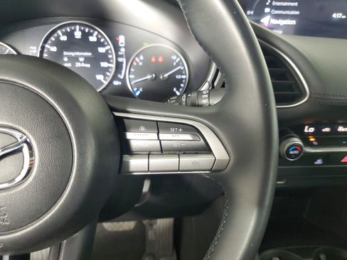 Used 2020 MAZDA MAZDA3 Hatchback image 24