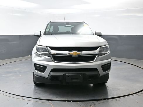 Used 2020 Chevrolet Colorado W/T w/ WT Convenience Package image 8