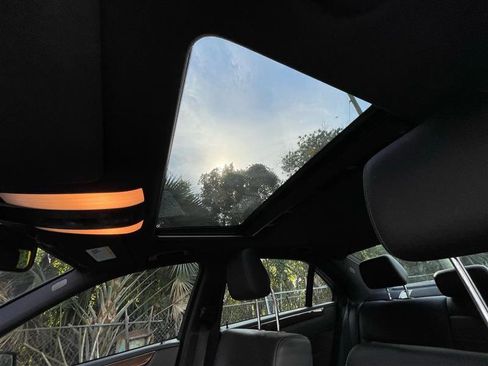 Used 2016 Mercedes-Benz E 350 Sedan image 11