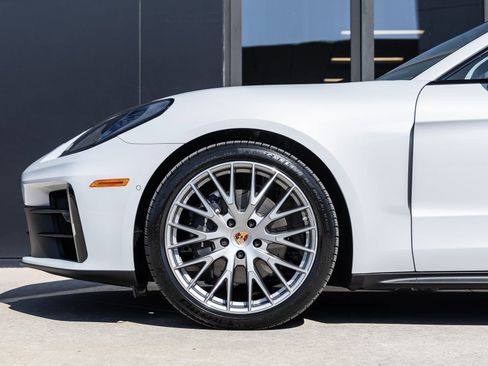 New 2026 Porsche Panamera 4 image 13