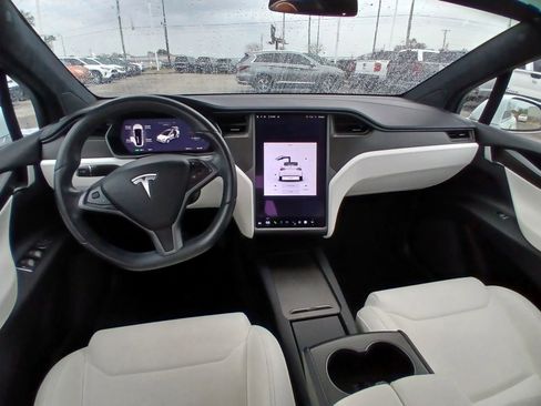 Used 2018 Tesla Model X 100D image 26