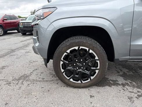 Used 2026 Chevrolet Colorado Z71 w/ Z71 Convenience Package 2 AWD/4WD image 18