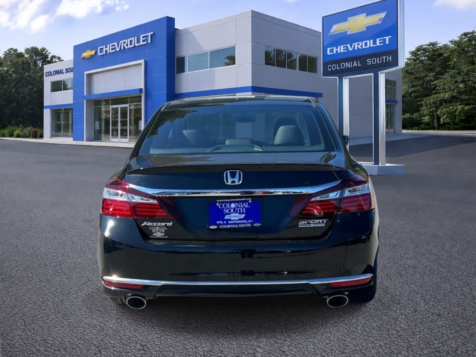 Used 2017 Honda Accord Sport Special Edition image 5