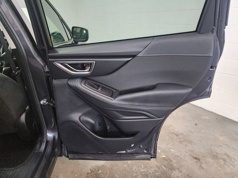 Used 2019 Subaru Forester Premium w/ Popular Package #1 AWD/4WD image 30